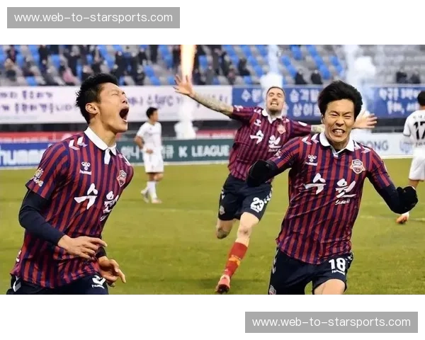 济州联vs水源:一场不容错过的足球盛宴,绿茵场上的荣耀之战 济州联vs水源:一场不容错过的足球盛宴,绿茵场上的荣耀之战